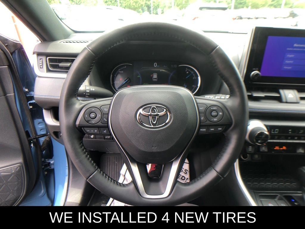 2023 Toyota RAV4 Hybrid SE