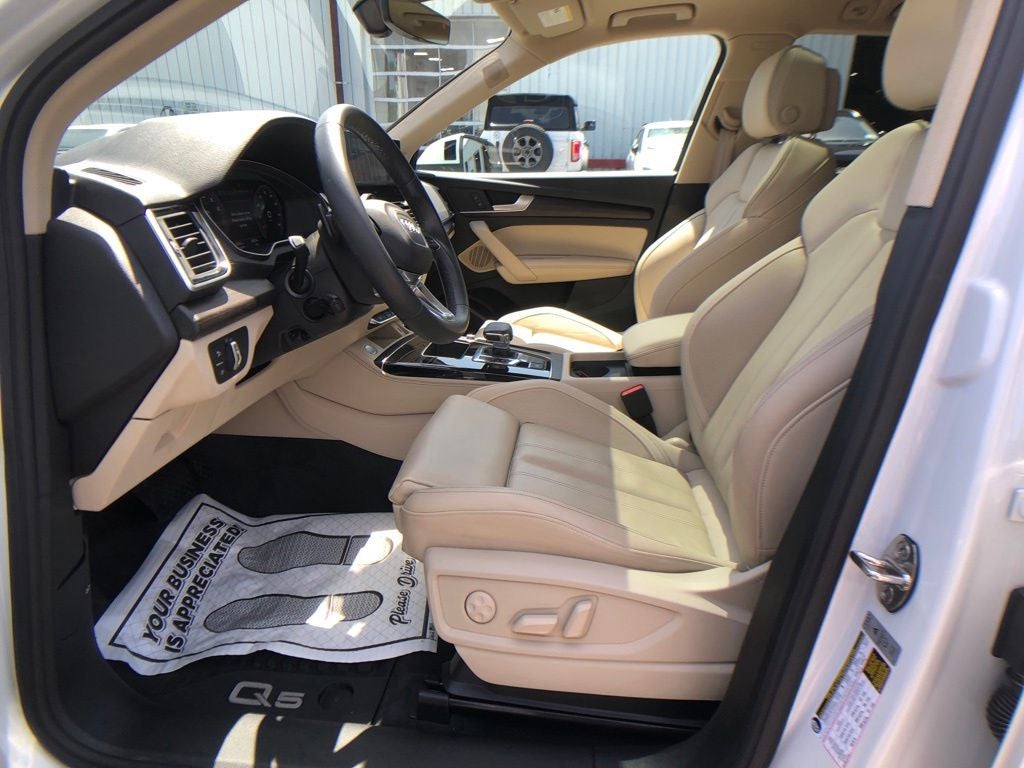 2024 Audi Q5 45 S line Premium quattro