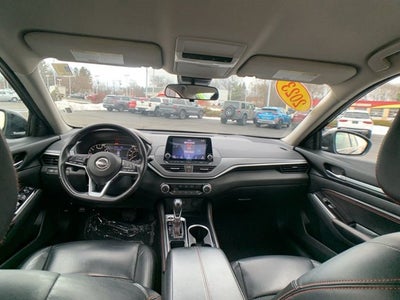 2023 Nissan Altima 2.5 SR