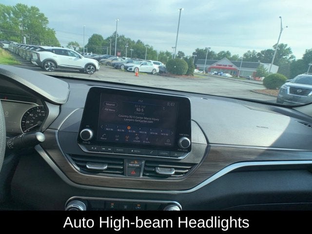 2025 Nissan Altima SV