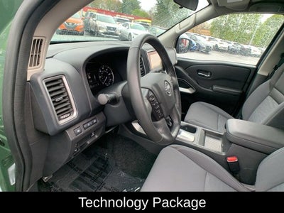 2023 Nissan Frontier SV