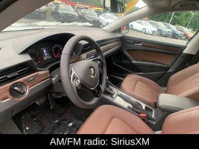 2022 Volkswagen Passat 2.0T Limited Edition
