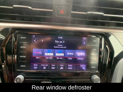 2022 Volkswagen Passat 2.0T Limited Edition