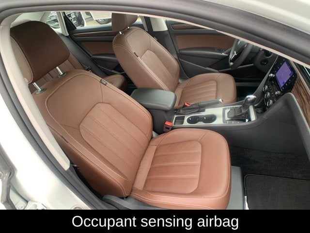 2022 Volkswagen Passat 2.0T Limited Edition