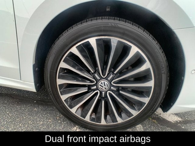 2022 Volkswagen Passat 2.0T Limited Edition