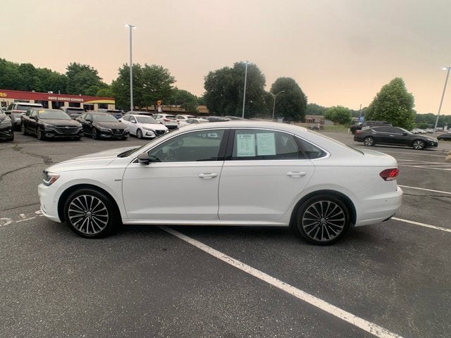 2022 Volkswagen Passat 2.0T Limited Edition