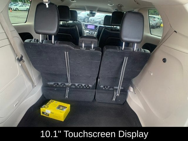 2023 Chrysler Pacifica Hybrid Touring L