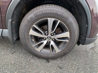 2017 Toyota RAV4 XLE
