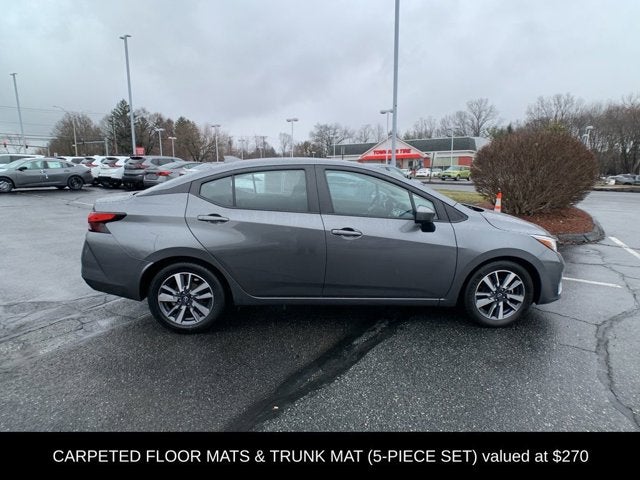 2023 Nissan Versa SV