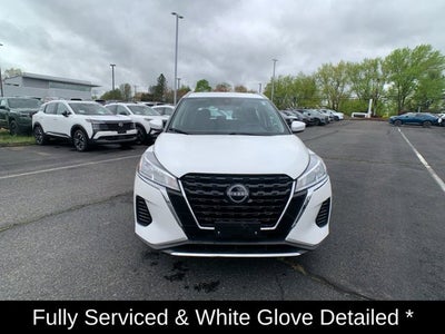 2023 Nissan Kicks SV