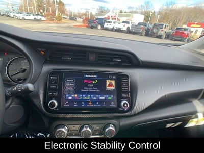 2024 Nissan Kicks SV