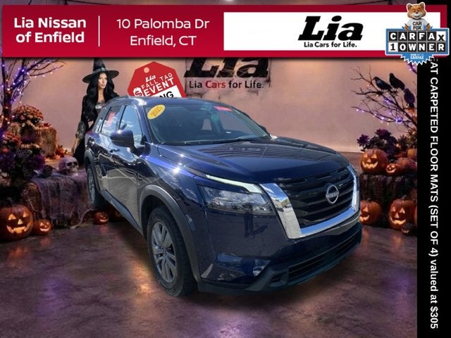 2025 Nissan Pathfinder SV