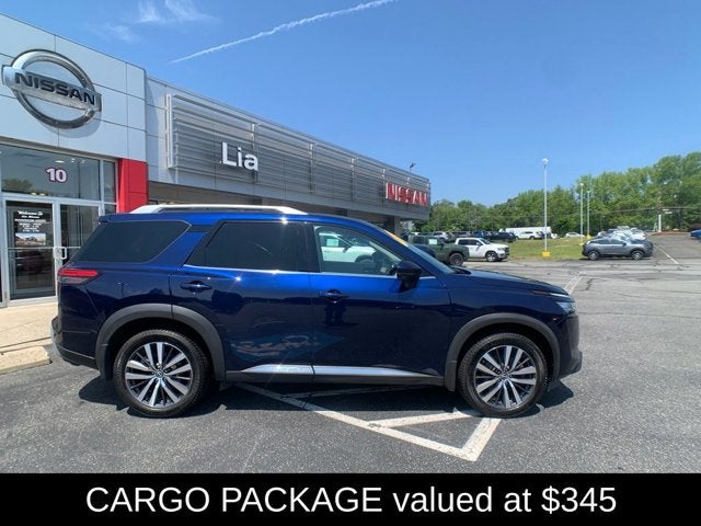 2022 Nissan Pathfinder Platinum