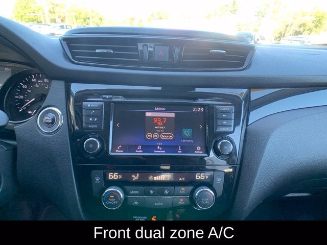 2022 Nissan Rogue Sport SV