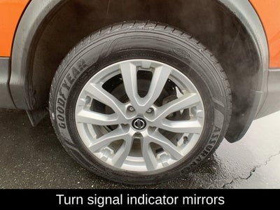 2022 Nissan Rogue Sport SV