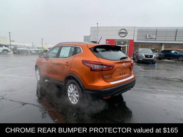 2022 Nissan Rogue Sport SV