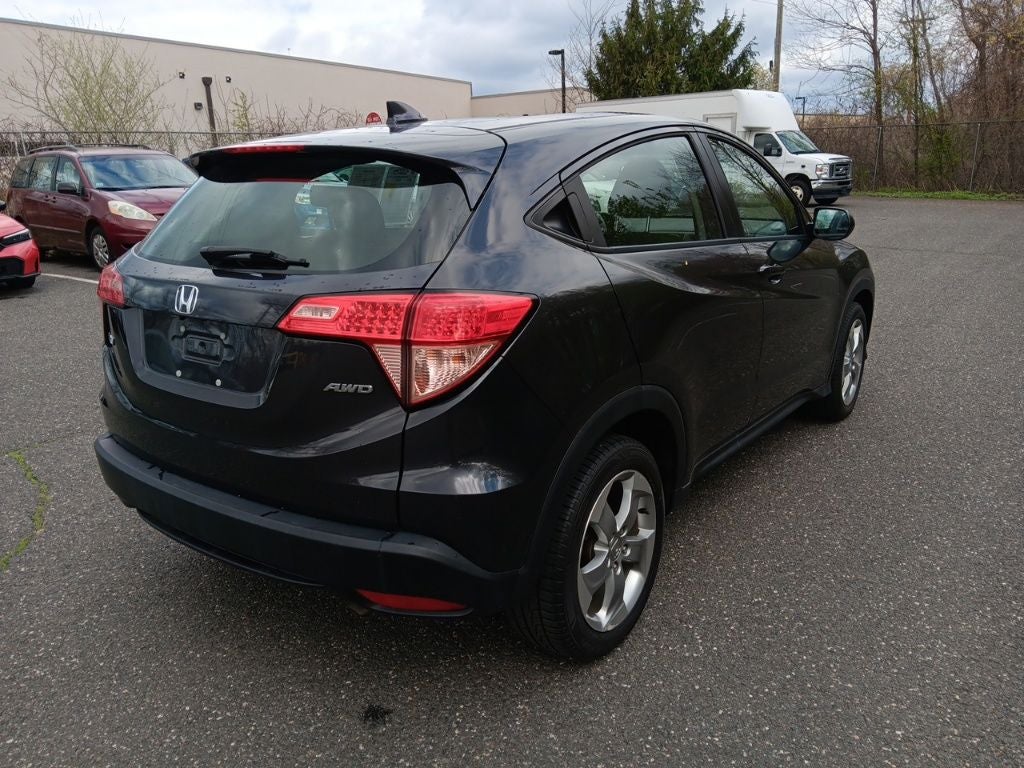 2017 Honda HR-V LX