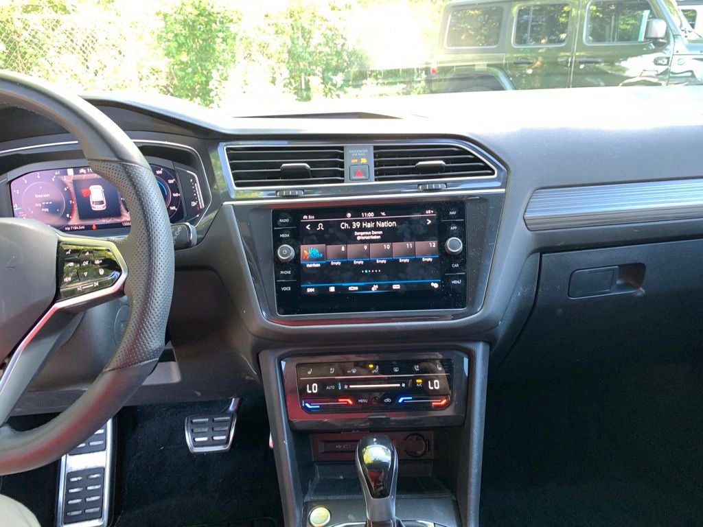 2024 Volkswagen Tiguan 2.0T SEL R-Line