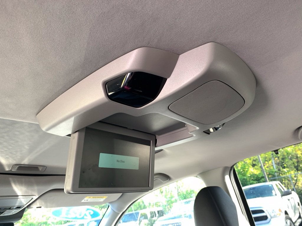 2021 Honda Pilot Touring 8 Passenger