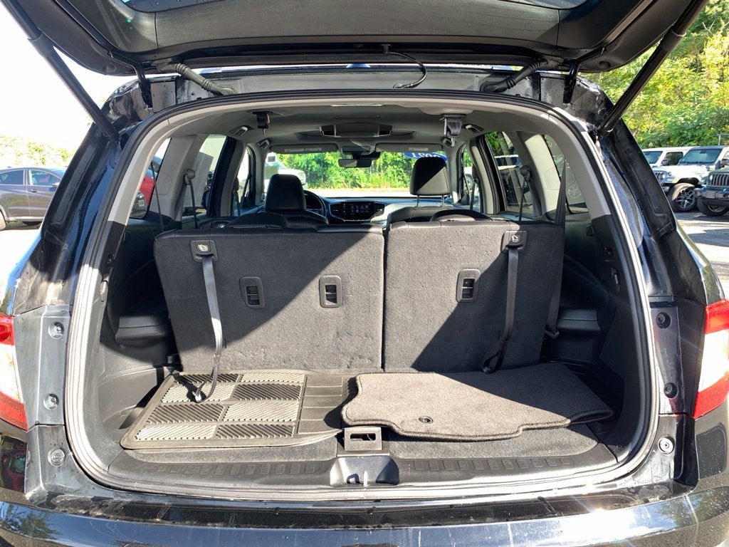 2021 Honda Pilot Touring 8 Passenger