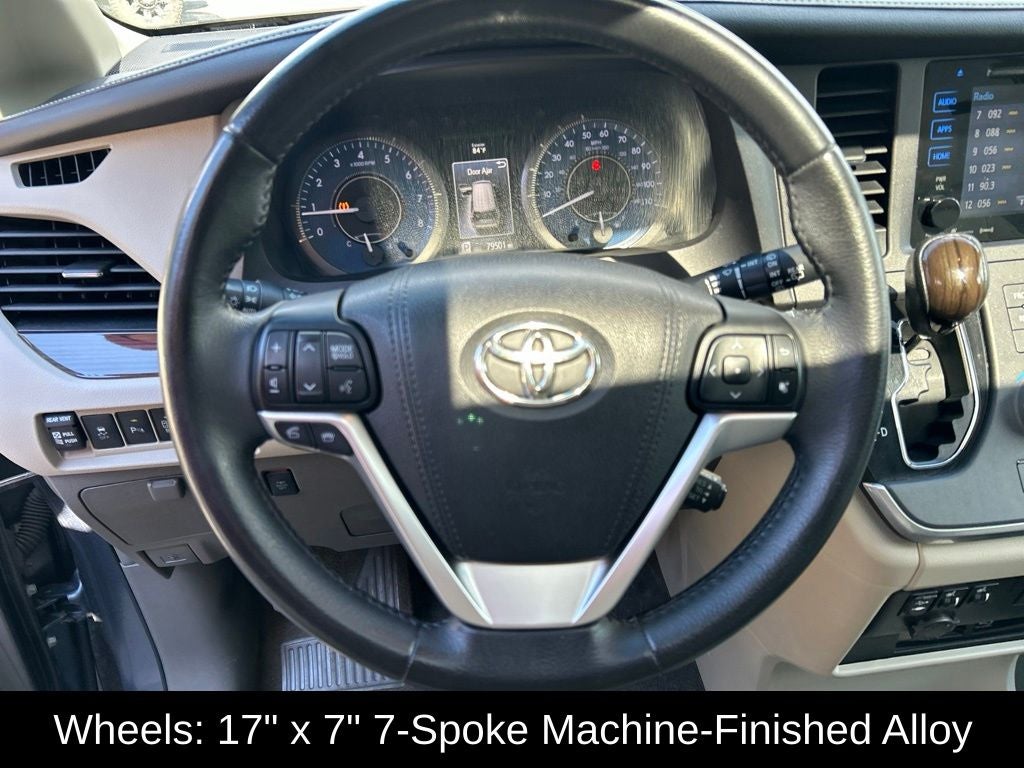 2017 Toyota Sienna XLE Premium 8 Passenger