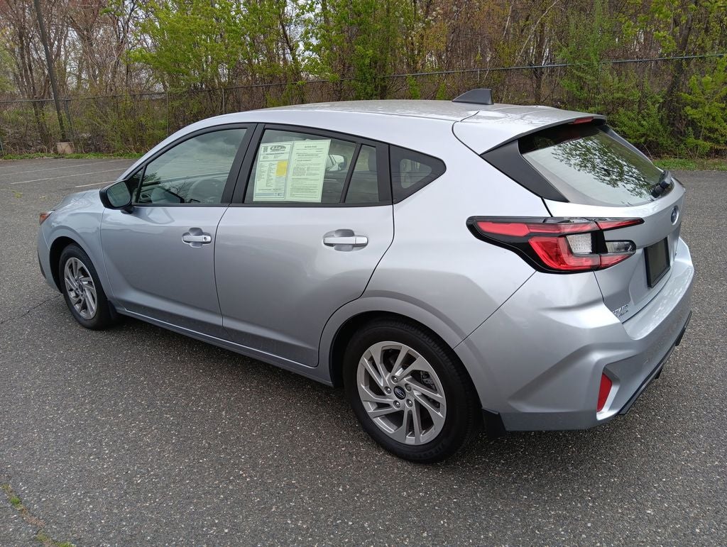 2024 Subaru Impreza Base