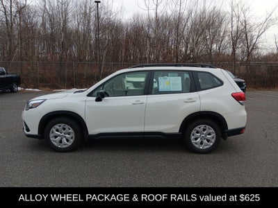 2024 Subaru Forester Base