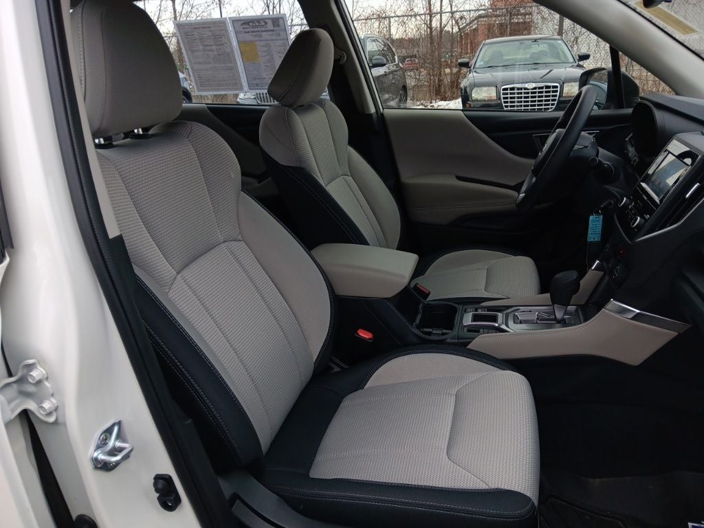 2024 Subaru Forester Base