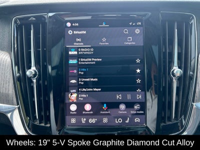 2024 Volvo V90 Cross Country B6