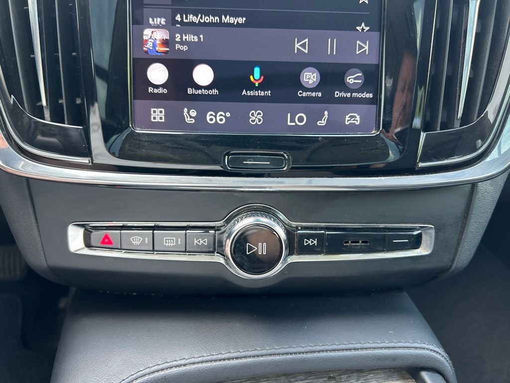 2024 Volvo V90 Cross Country B6