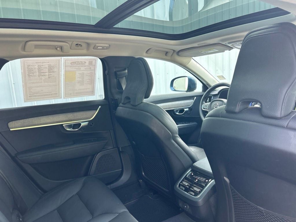 2024 Volvo V90 Cross Country B6