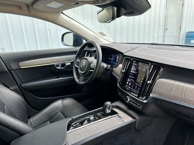 2024 Volvo V90 Cross Country B6