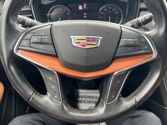 2022 Cadillac XT5 AWD Premium Luxury