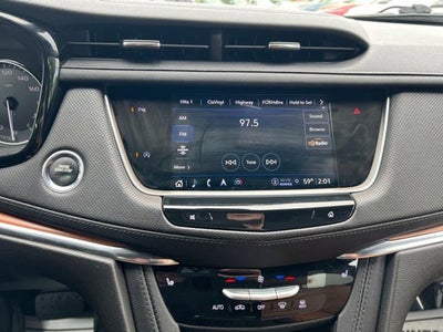 2022 Cadillac XT5 AWD Premium Luxury