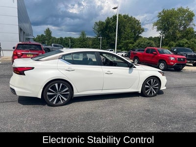 2022 Nissan Altima 2.5 SR