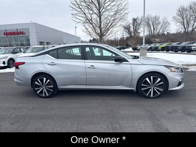 2022 Nissan Altima 2.5 SR