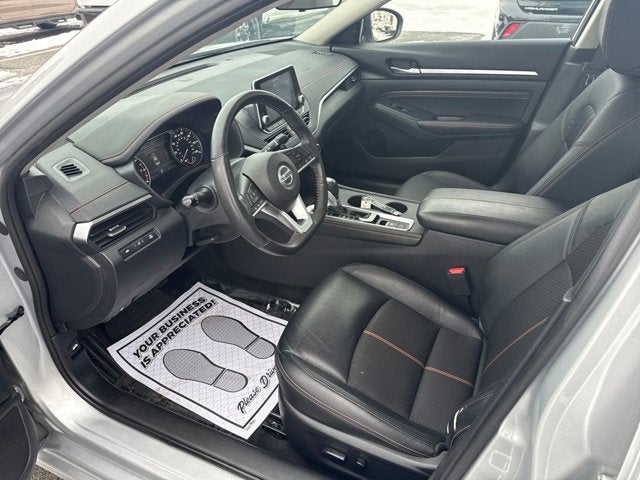 2022 Nissan Altima 2.5 SR