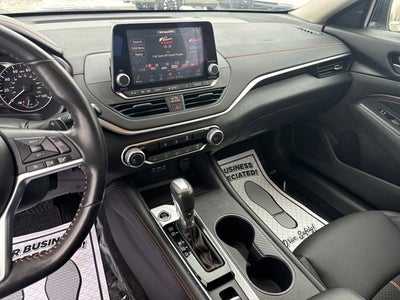 2022 Nissan Altima 2.5 SR