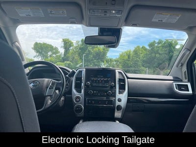 2021 Nissan Titan SV