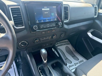 2023 Nissan Frontier SV