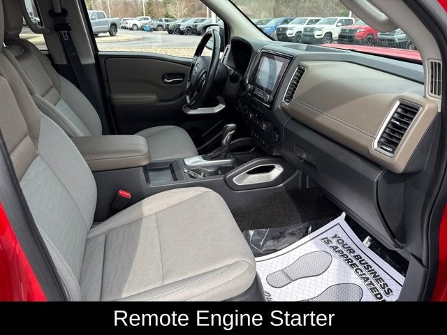 2022 Nissan Frontier SV