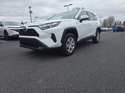2025 Toyota RAV4 LE