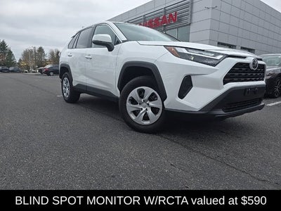 2025 Toyota RAV4 LE