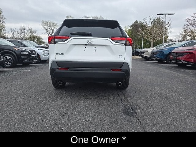 2025 Toyota RAV4 LE