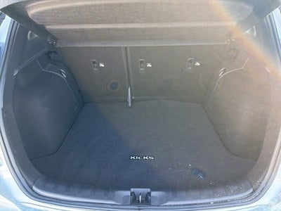 2024 Nissan Kicks SR