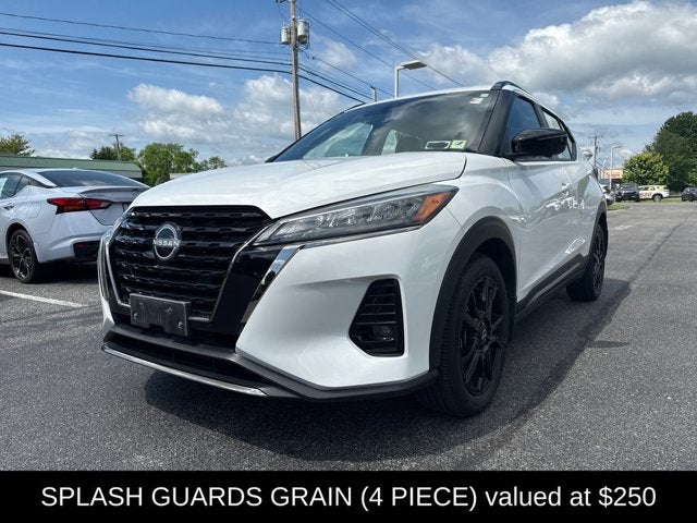 2024 Nissan Kicks SR