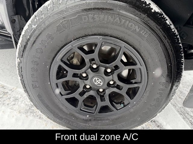 2022 Toyota Tacoma 4WD SR5