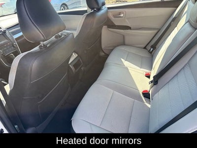 2017 Toyota Camry SE