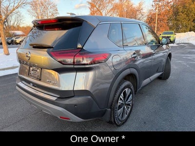 2021 Nissan Rogue SV