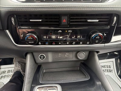 2022 Nissan Rogue SL